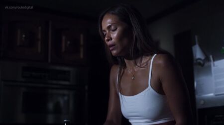 Леслі-Енн Брандт, Рейчел Тру – «Horror Noire» (2021) HD 1080p Оголені сцени? Сексуально! Дивитися онлайн