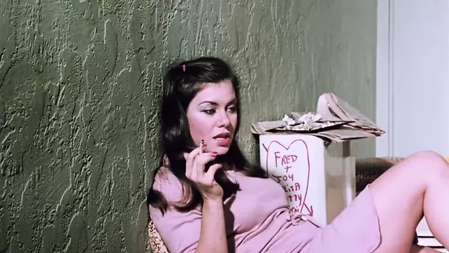 Химкидің қыздары сізді кіреберісте жыныстық қатынасқа шақырады Толық HD форматында жетілген аналармен транни порно видео