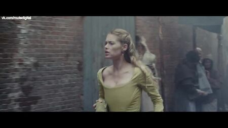 Доутцен Кроус — «Нова Земля» (Нідерланди, 2011) HD 1080p Blu-ray. Оголена? Сексуально! Дивитися онлайн