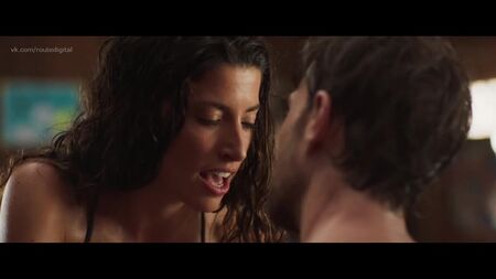 Tania Raymonde — Deep Blue Sea 3 (2020) HD 1080p Оголена? Сексуально! Дивитися онлайн / Таня Реймонд — Глибоке синє море 3
