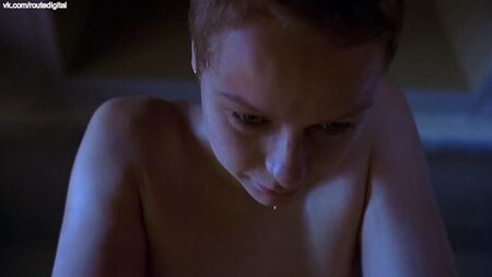 Саманта Мортон оголена — «В Америці» (2002) HD 1080p — дивитися онлайн
